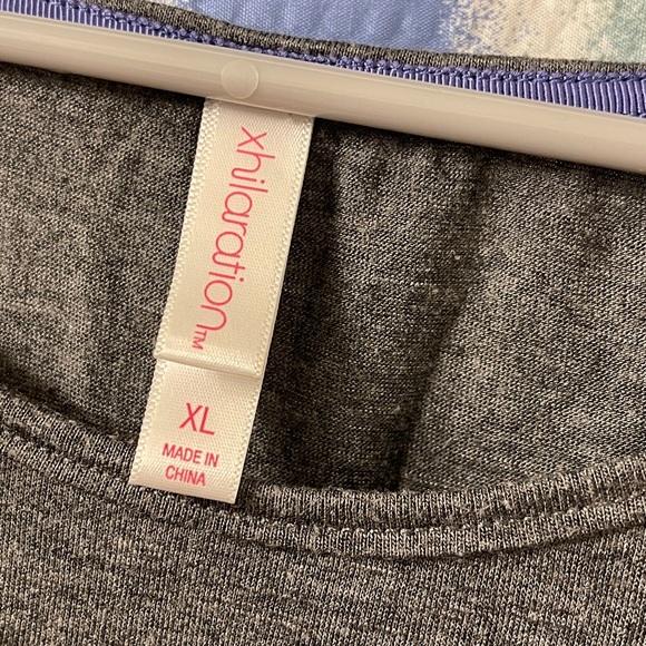 XL floral print grey blouse - Picture 5 of 8